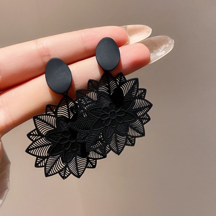 Forest Flower Earring