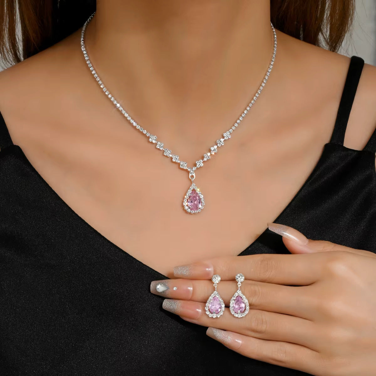 Luxury Necklace & Earrings Set