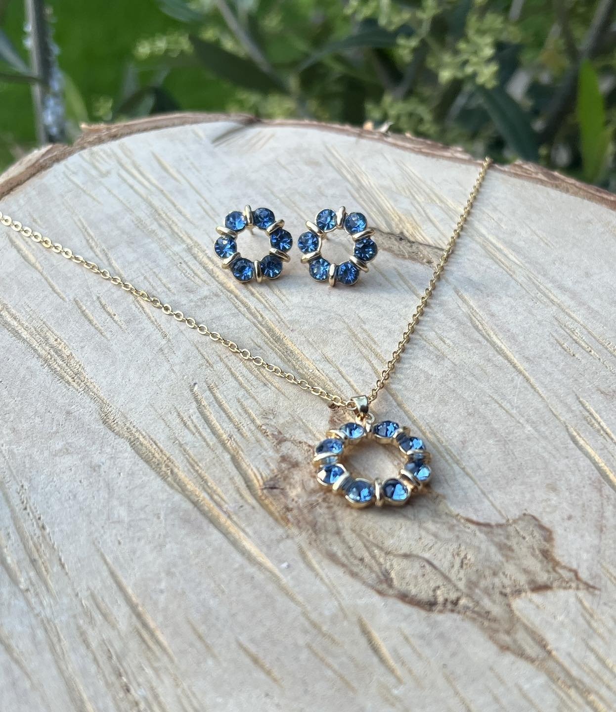 Elegant 3ps Pendant set